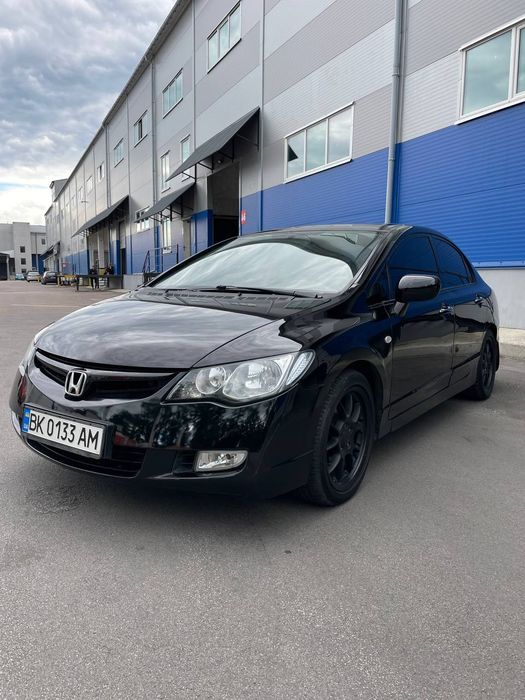 Продам Honda Civic 4D