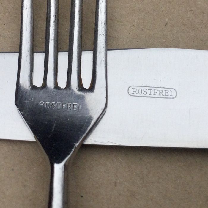 Антикварные вилка и нож «Puma», Solingen (черное дерево)