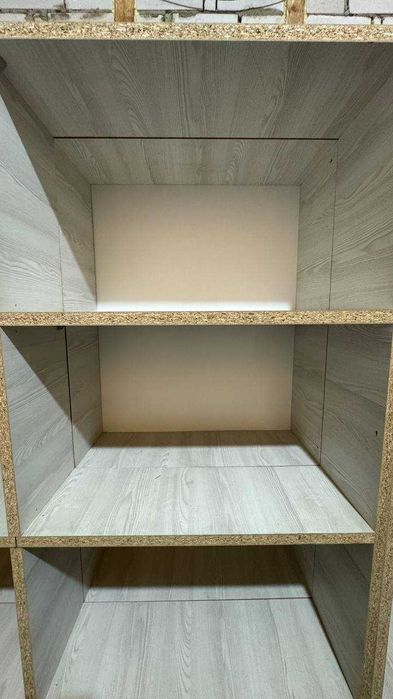 Стелажі на товар товсті дсп як нові  (2.10х1.75х0.35м)