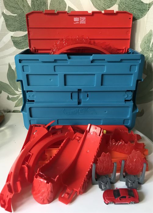 Автотрек Hot Wheels