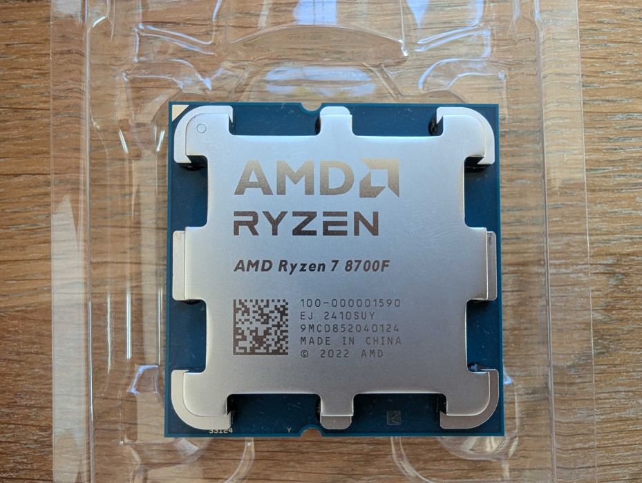 Procesor AMD Ryzen 7 8700F 8R/16W 4,1GHz/5,0GHz Turbo Socket AM5 WWA