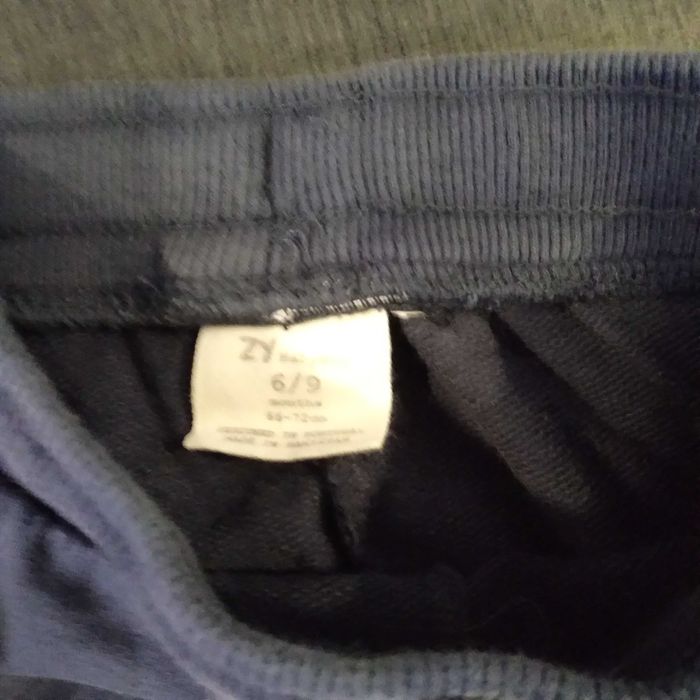 Fato de Treino Zippy com apontamentos Espaciais.