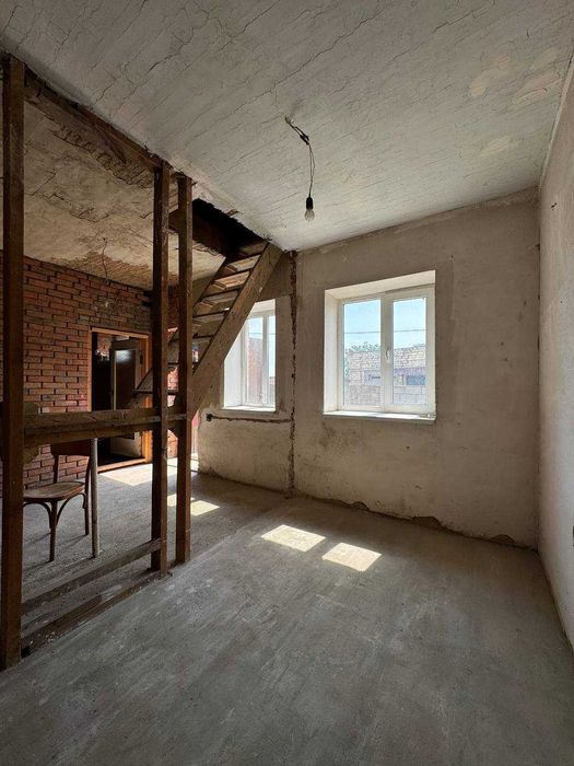 87м2 будинок, можна під  єОселю