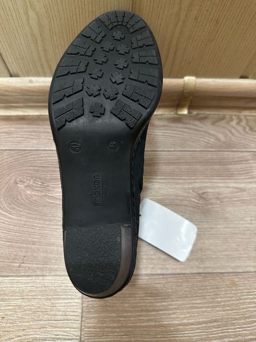 Жіночі зимові черевики Rieker 41 розмір 26 см