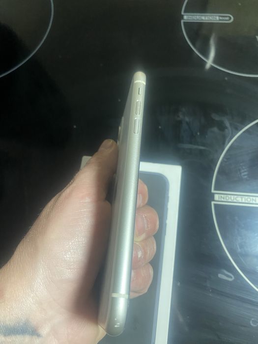Iphone 11 128gb 68% bateria