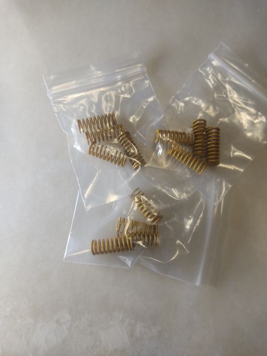 Molas para mesa impressora 3D64584468585218122