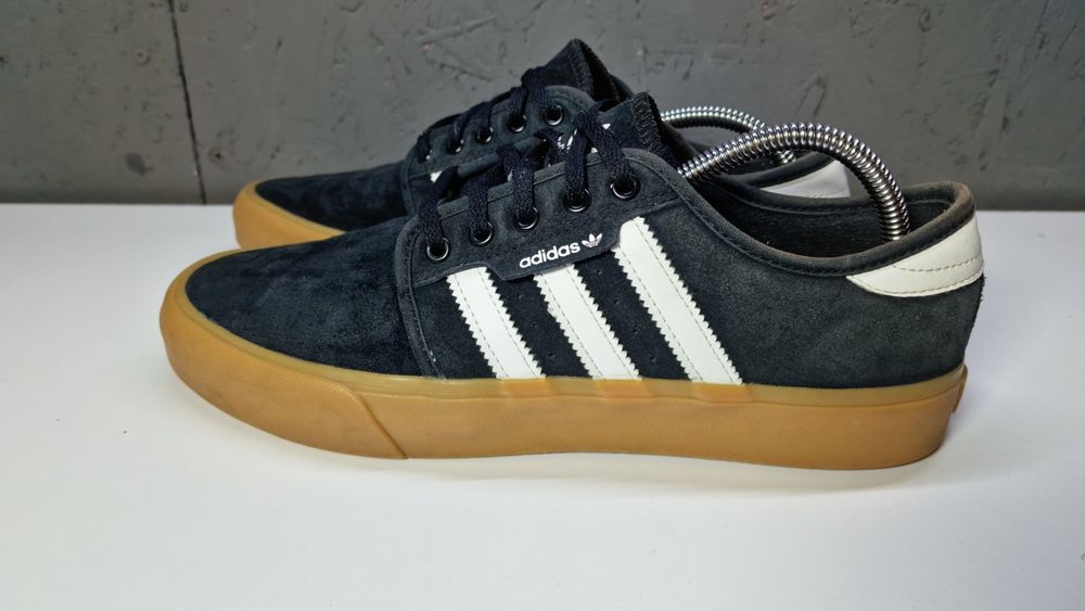 adidas originals 44 купить кроссовки мужские Цена на