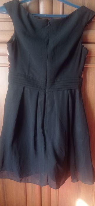 Маленькое чёрное платье