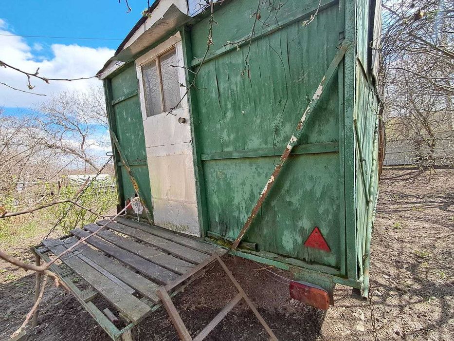 Зареєстрований з номерами Причіп ПАСІЧНИКА на 40 вуликів