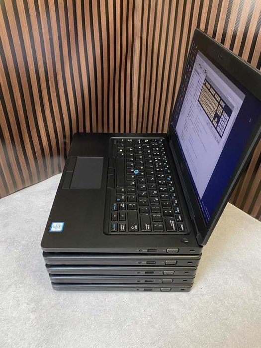 Ноутбук Dell Latitude 5480 14" Full HD  i5-6300U 8/256 Type-C ОПТ