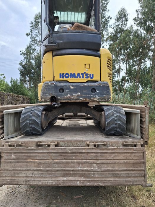 Mini-giratória  Komatsu PC27MR-2
