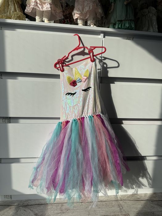 Сукня з єдинорогом. Пошите на замовлення. Для дівчинки 6-8 років.