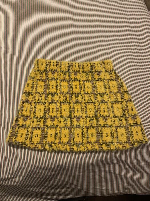 Saia nova tecido macio