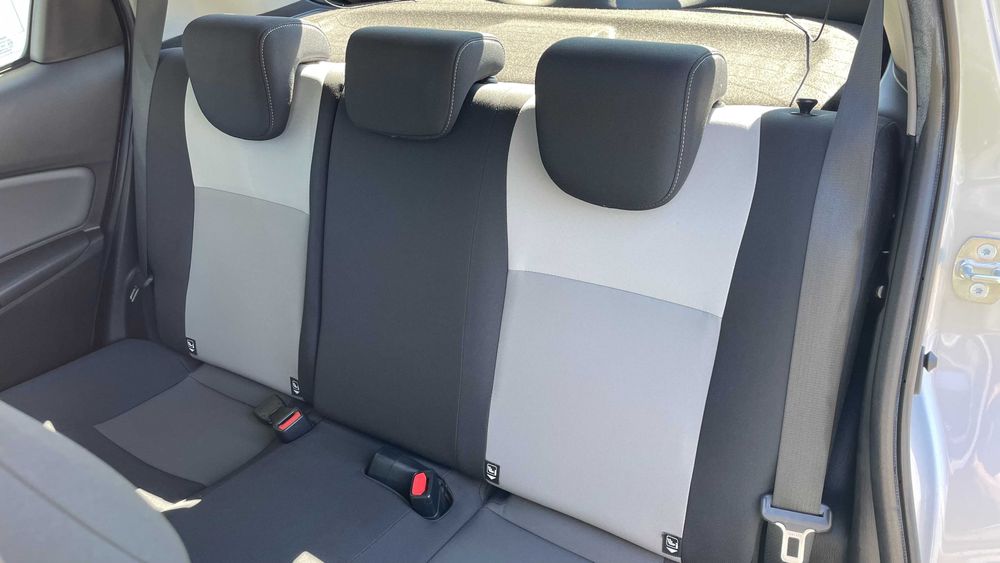 Toyota Yaris 1.0 VVT-i Comfort NACIONAL