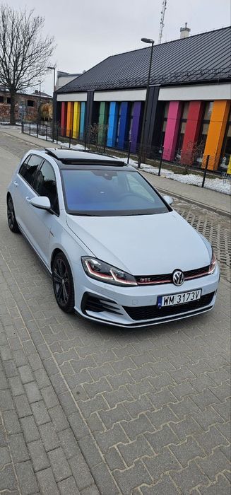 Volkswagen Golf 2.0 VII GTI 245KM
Bezwypadkowy Jak nowy