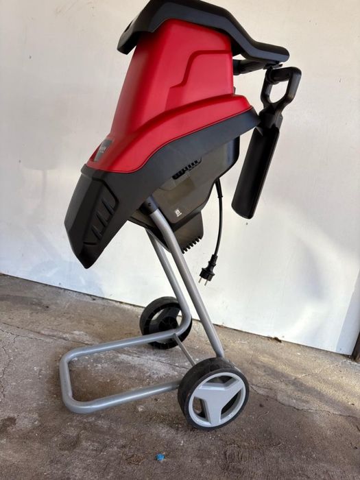 Потужний Садовий подрібнювач (шредер) Einhell GC-KS 2540 з Німеччини