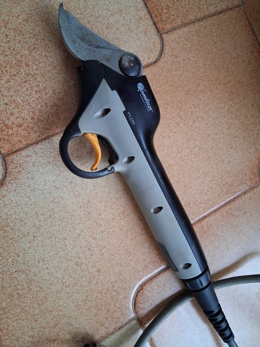 Tesoura elétrica 3 dias de bateria