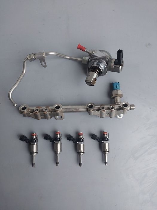 Паливний насос комплект 1.2tce (HRA2/HRA2DDT) Nissan,Renault,Infiniti