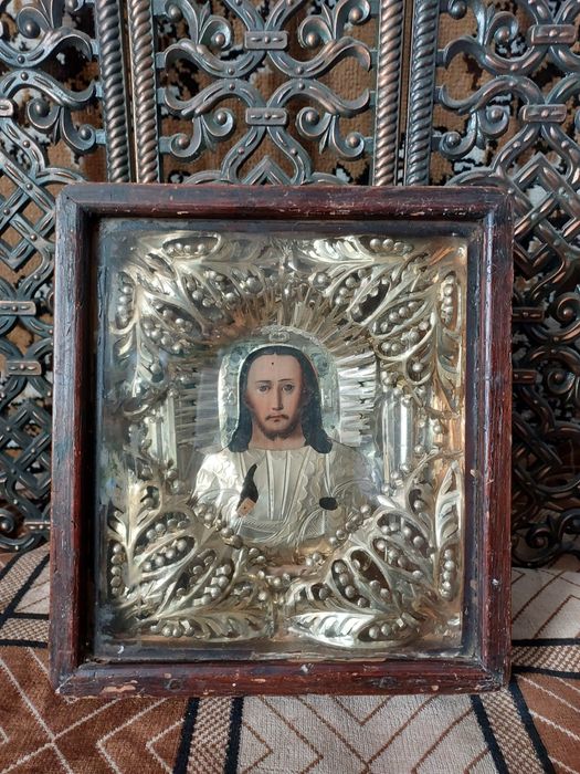 Иконы , крестики ,