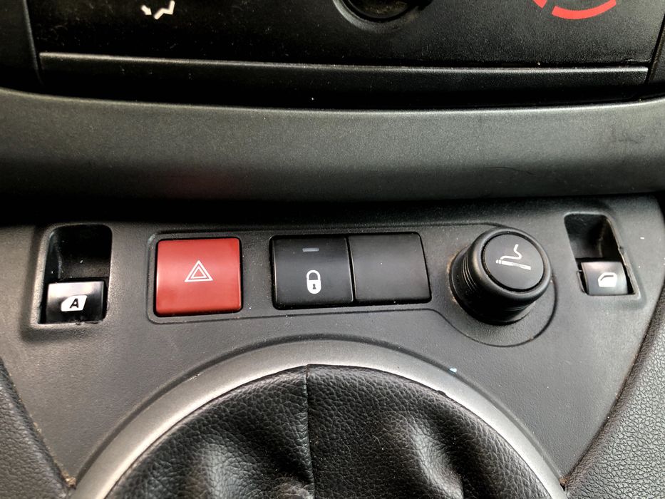 Citroen Berlingo 5-lugares IVA dedutível