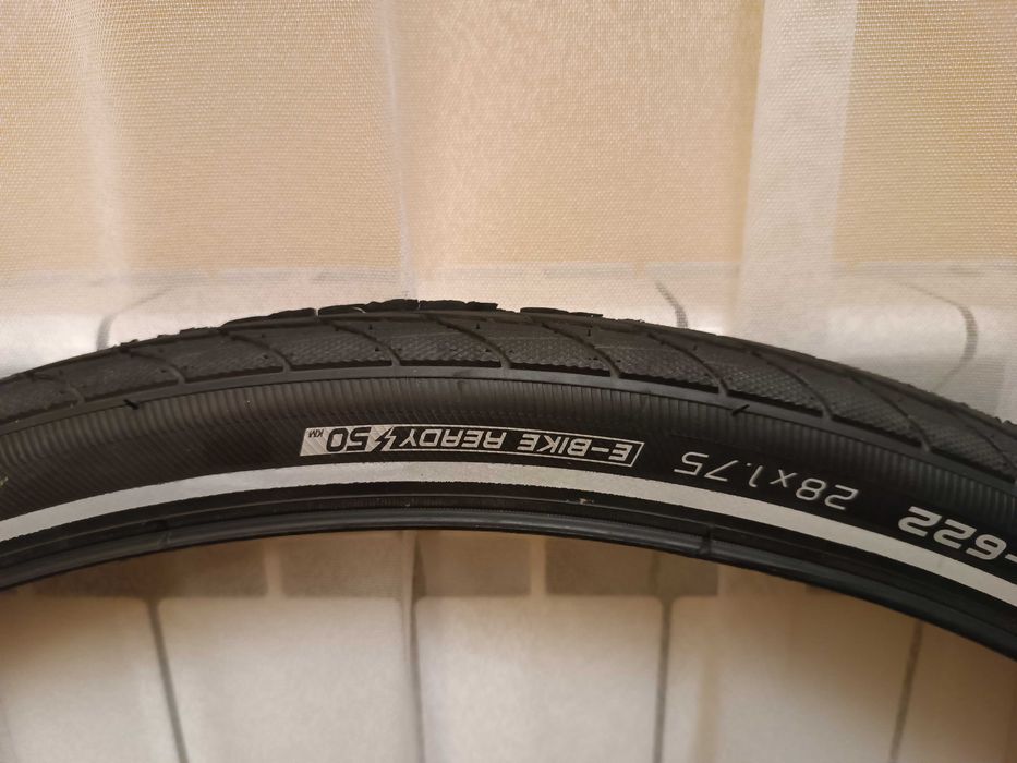 Opona rowerowa Schwalbe Maraton Plus 47-622, 28x1,75 (3 szt.)