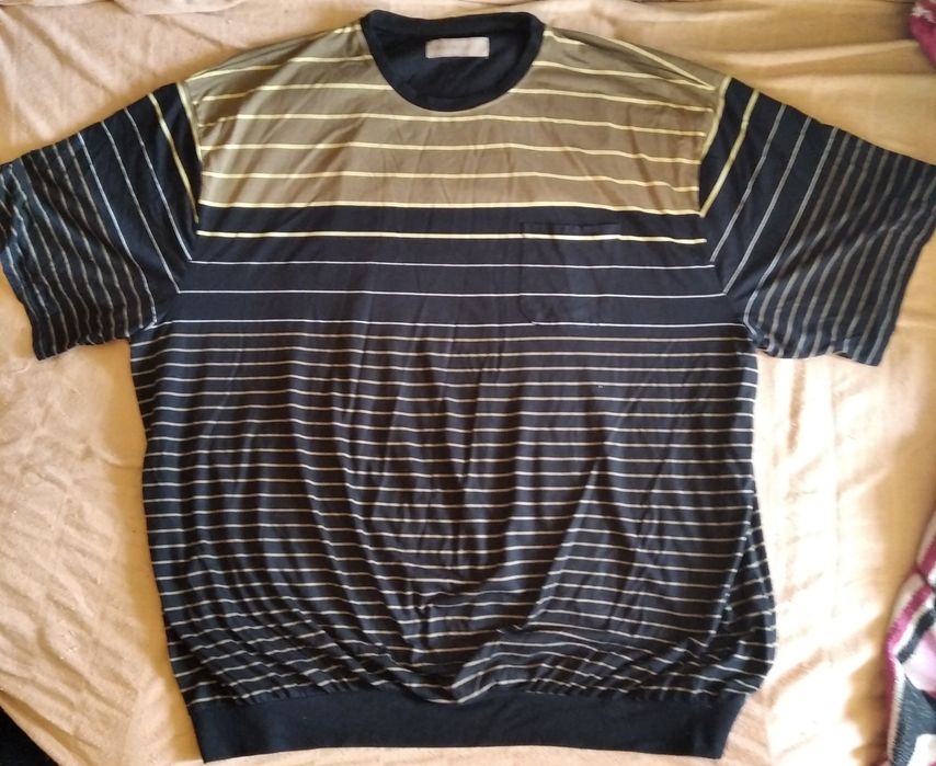 Большой размер мужская футболка 8 XL.