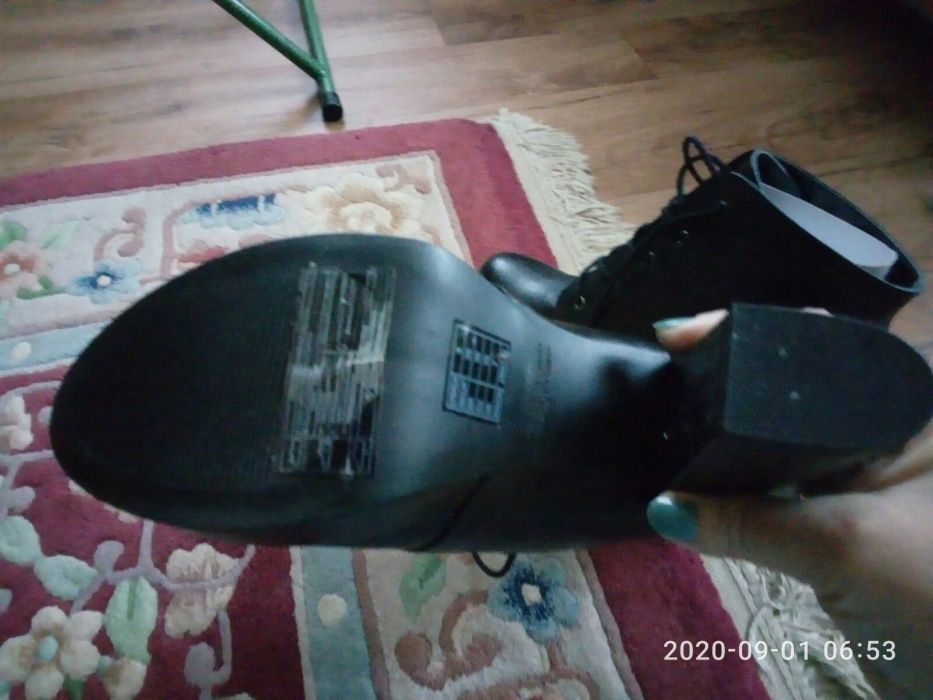 Продам новые ботильоны