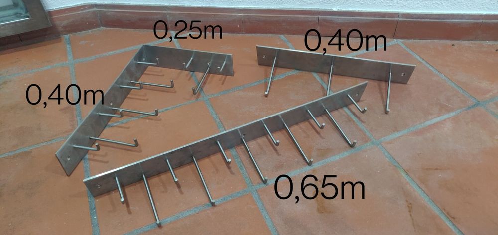 5 Expositores Inox loja vestuário