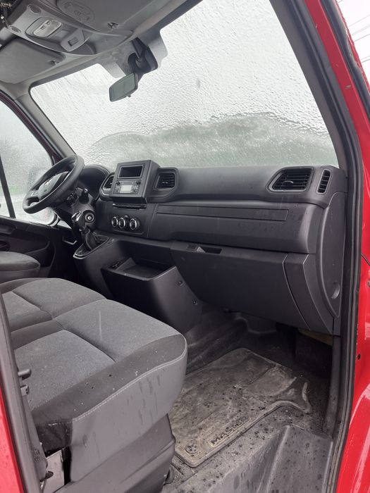 Рено Мастер 2020 рік