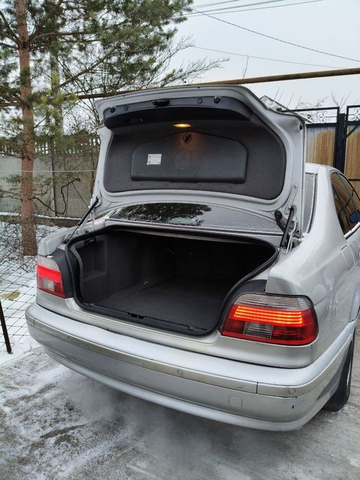 В продаже БМВ Е39 525 М54