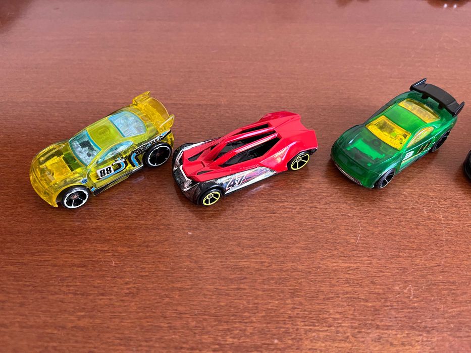 Carrinhos miniatura - Hotwheels
