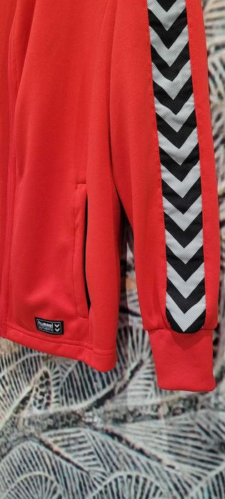 Czerwona bluza Hummel rozsuwana r. 164