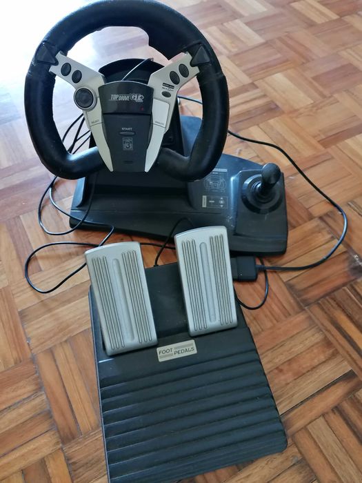 Volante e pedais para playstation, 15 euros