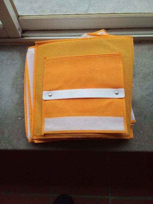Separador de Roupa para roupeiro ou para campismo