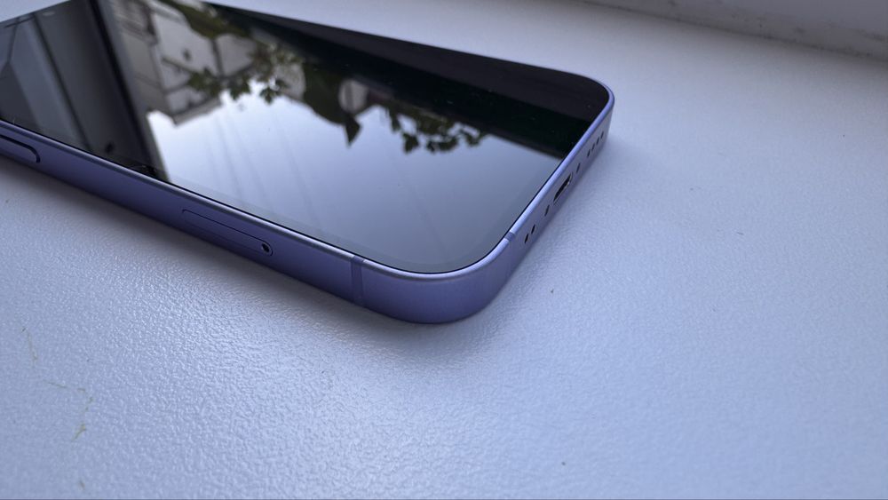 Продам iPhone 12 mini