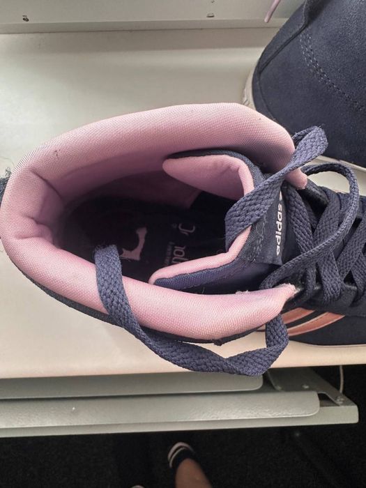 Высокі кросівки Adidas