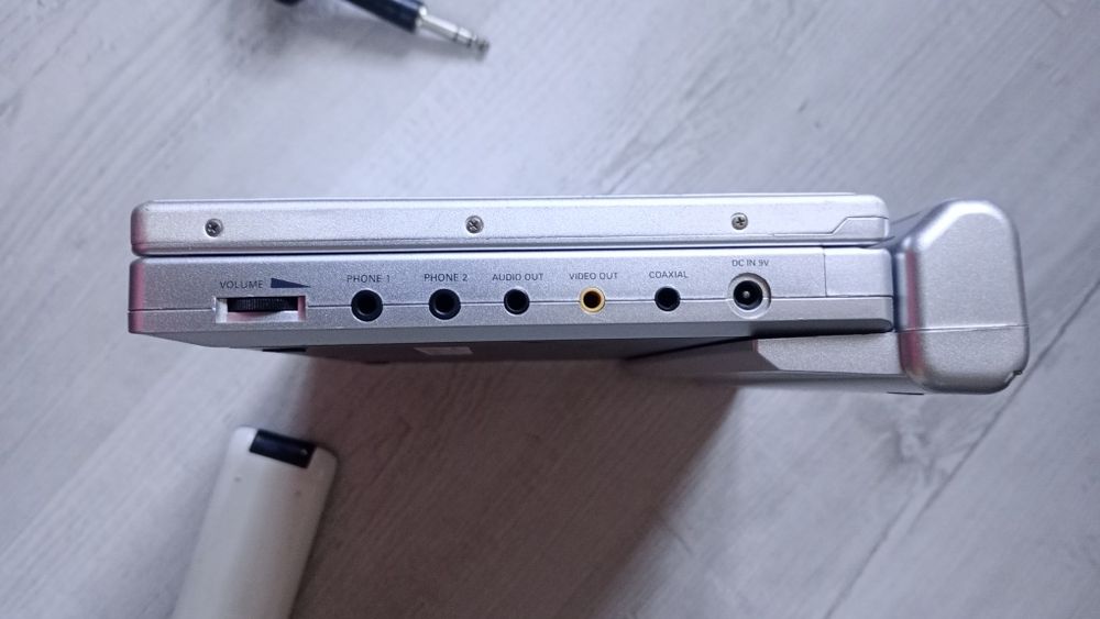 Philips Model PET810  PET 810