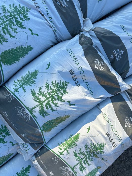 Ziemia uniwersalna, do iglaków, kompost opakowania 25kg 50L, 60L
