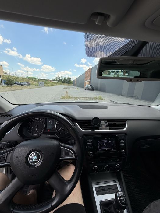 Skoda Octavia 2013 VIN TMBJD7NE4E0084921 фото оголошення 16 з 24