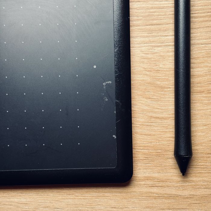 Tablet Wacom One stan bardzo dobry -