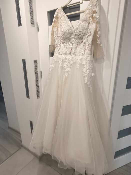 Piękna suknia ślubna rozmiar 40