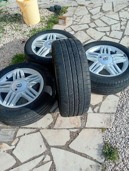 Rodas renalt megane
