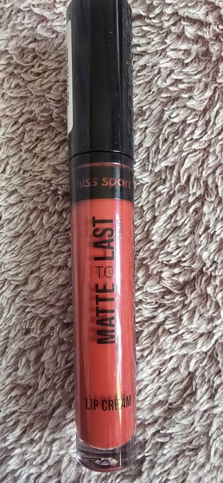 Pomadka Miss Sporty Matte To Last 24h Lip Cream