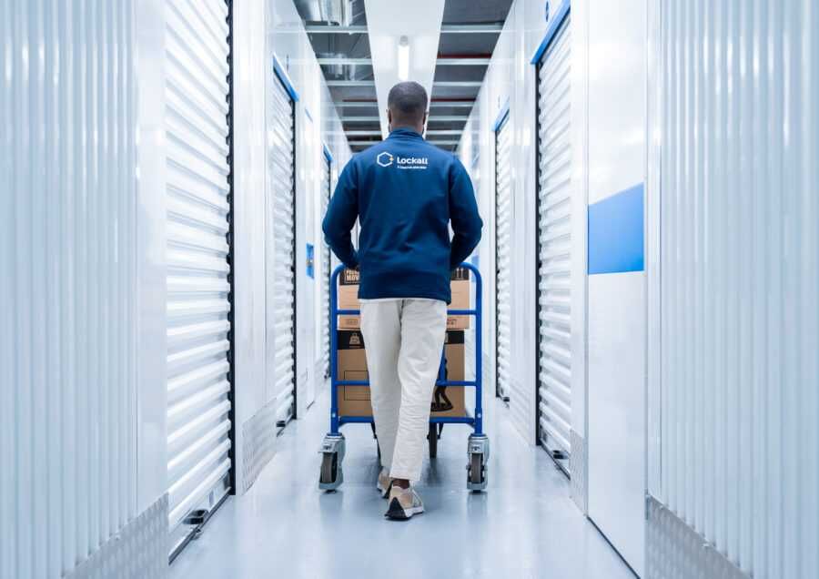 Склад хранения вещей, кладовка, гараж, бокс, контейнер ячейка сдам 4