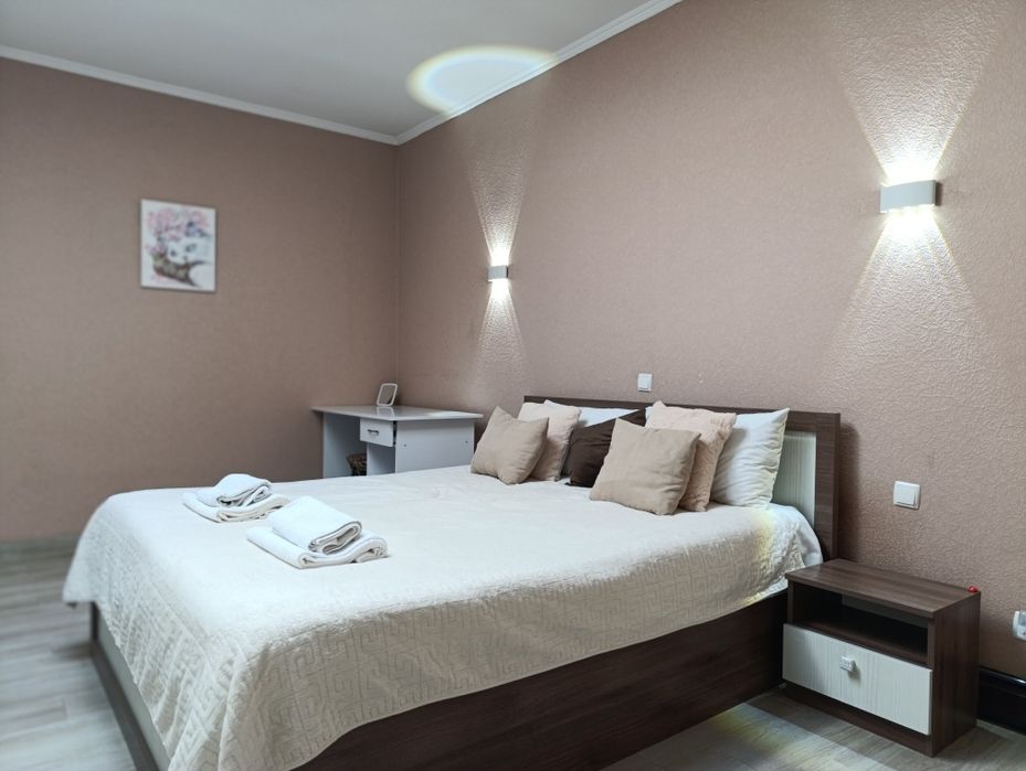 Двокімнатна,простора квартира в центрі міста на вул. Турецька