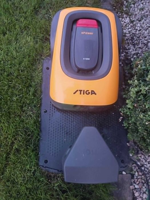 STIGA G1200 robot koszący, na gwarancji