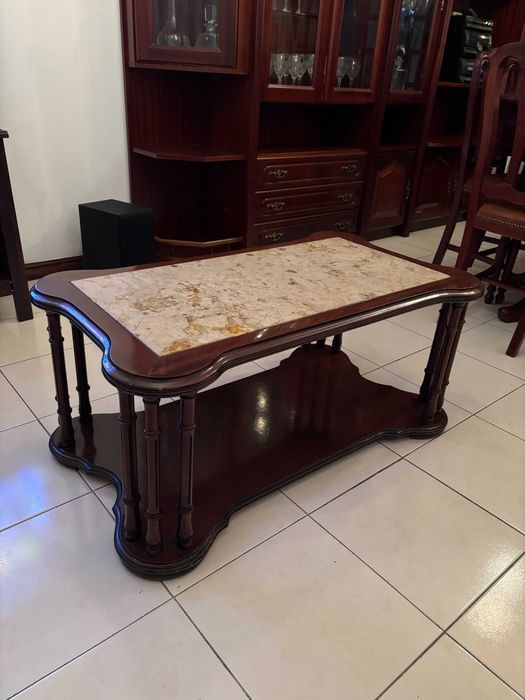 Mesa de Centro em madeira