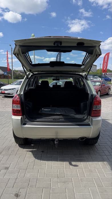 Hyundai Tucson Хюндай Тюксон 2007р 2,0 бенз 5МКПП 175т км НЕФАРБОВАНИЙ