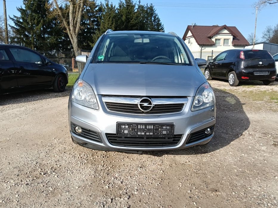 Opel Zafira 1.6 105 kM 7 osobowy
