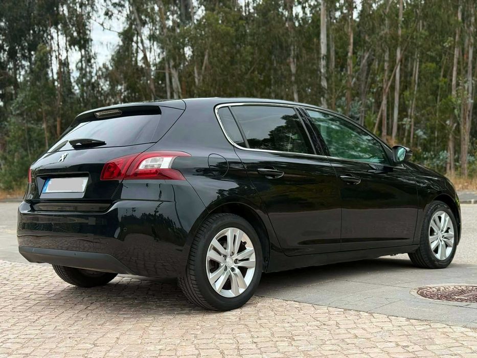 Peugeot 308 Allure 1.6HDI 120CV 2014/11 211.000KM